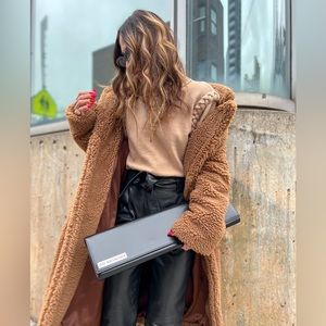 Authentic Balenciaga maxi long clutch worn only once. No signs of wear.